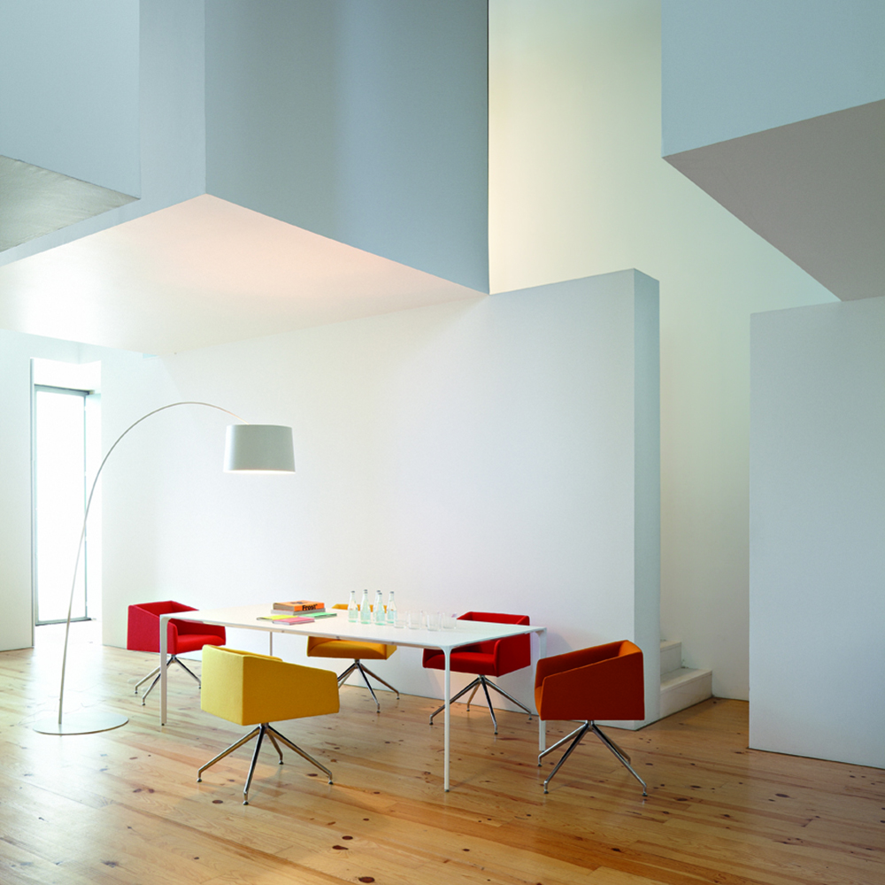 办公椅|现代真皮会议椅|办公家具|华体会体育官方在线官网家具|Saari 餐椅/会议椅